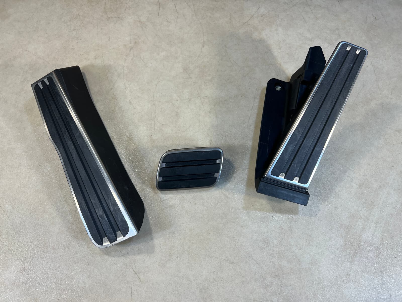 Porsche 911 991.1 991.2 GENUINE GAS BRAKE STEP PEDAL SET