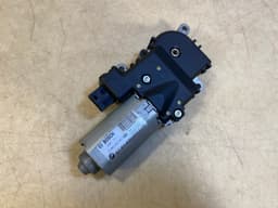 BMW GENUINE BMW X3 E83 X5 E53 E70 Drive unit sunroof 67616922652 — thumbnail 2