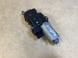 BMW GENUINE BMW X3 E83 X5 E53 E70 Drive unit sunroof 67616922652 — thumbnail 5