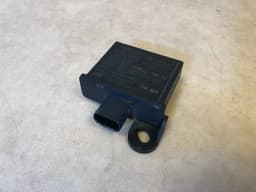PORSCHE GENUINE Porsche 911 981 991 970 PANAMERA CAYENNE Tire pressure sensor 7PP907283 — thumbnail 4