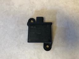 PORSCHE GENUINE Porsche 911 981 991 970 PANAMERA CAYENNE Tire pressure sensor 7PP907283 — thumbnail 2