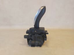 BMW BMW 3 Series F30 F31 Automatic Transmission Gear Shift Selector Knob 9296896 — thumbnail 3