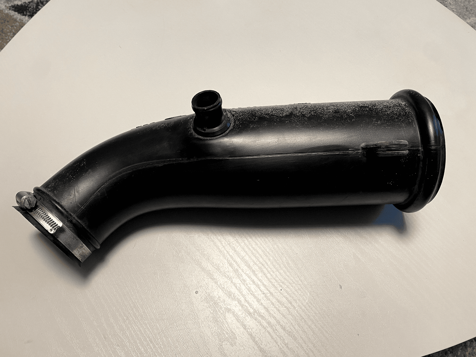 Mercedes G class W463 GENUINE CONNECTION INTAKE PIPE LEFT A4635200204