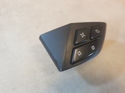 BMW BMW 5 serise E60 E61Genuine Steering Wheel Radio Controls Right 61316983284 — thumbnail 2