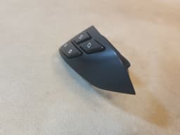 BMW BMW 5 serise E60 E61Genuine Steering Wheel Radio Controls Right 61316983284 — thumbnail 4