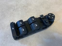 BMW BMW 5 E60 E61 Genuine Window Lifter Switch Driver's Side 61319122110 — thumbnail 2