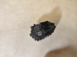 BMW OEM BMW G30 G31 G32 G38 Engine Start Stop Switch Button 6835087 — thumbnail 5