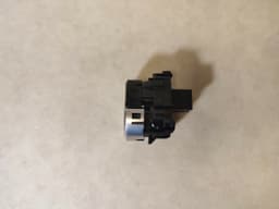 BMW OEM BMW G30 G31 G32 G38 Engine Start Stop Switch Button 6835087 — thumbnail 8