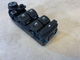 BMW BMW 5 E60 E61 Genuine Window Lifter Switch Driver's Side 61319122110 — thumbnail 10