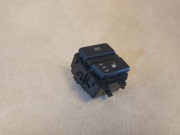 BMW BMW OEM E60 E63 535 550 650 06-10 FRONT CENTER DTC SEAT HEAT SWITCH 61319159052 — thumbnail 3