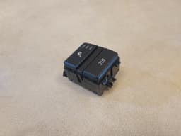 BMW BMW OEM E60 E63 535 550 650 06-10 FRONT CENTER DTC SEAT HEAT SWITCH 61319159052 — thumbnail 6