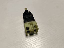 MERCEDES-BENZ Mercedes G class W463 GENUINE Brake Light Switch A0015456409 — thumbnail 8