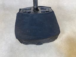 BMW GENUINE BMW E23 7 Rubber Mounting Left 11811175141 — thumbnail 6