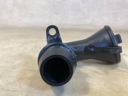MERCEDES-BENZ Mercedes G class W463 GENUINE Washer System Reservoir Fitting A4638690266 — thumbnail 5