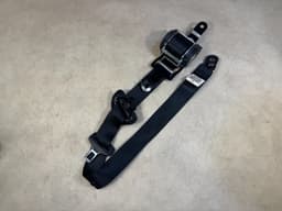 BMW BMW X5 E70 LCI E70 REAR RIGHT SIDE BLACK SEAT BELT 72117161060 — thumbnail 1