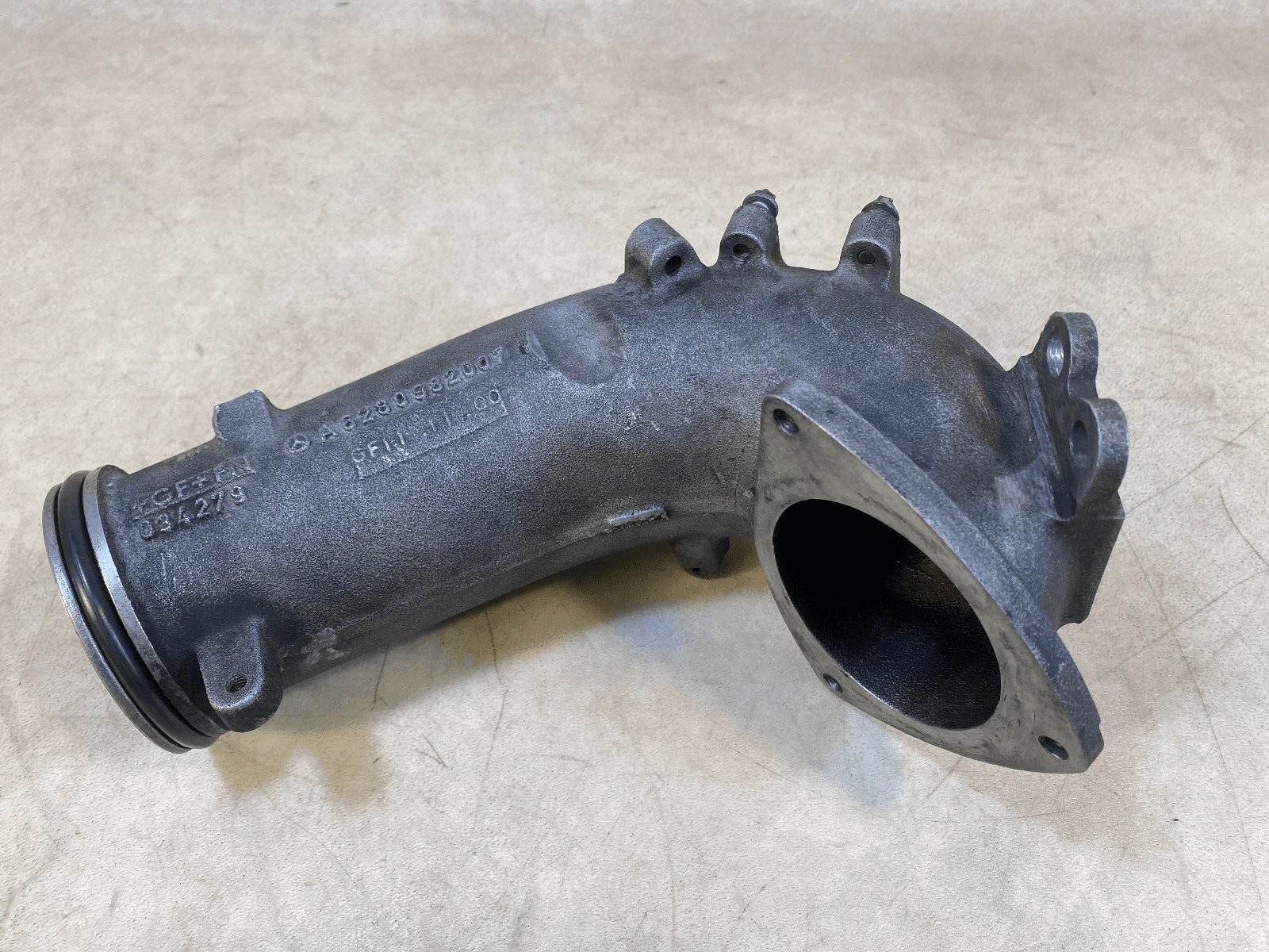 MERCEDES-BENZ Mercedes G class W463 Genuine Intake Distributor Pipe A6280982007