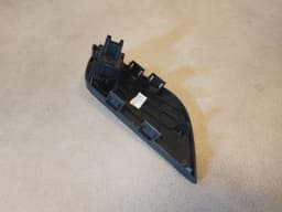 BMW OEM BMW X5 X6 F15 F16 F85 F86 Left Driver Side Central Lock Switch 61316801351 — thumbnail 9