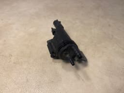 MERCEDES-BENZ Mercedes ML G S class W163 W463 W220 OM628 Genuine Boost Pressure Control Valve — thumbnail 1