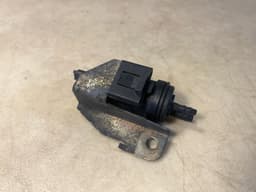 MERCEDES-BENZ Mercedes ML G S class W163 W463 W220 OM628 Genuine Boost Pressure Control Valve — thumbnail 6