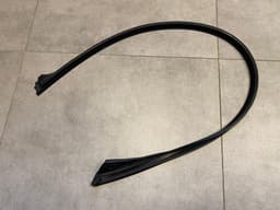 BMW BMW X5 M E70 X5 3.0D GASKETDOOR JOINT DOOR FRNT TOP Right. 51767208584 — thumbnail 1