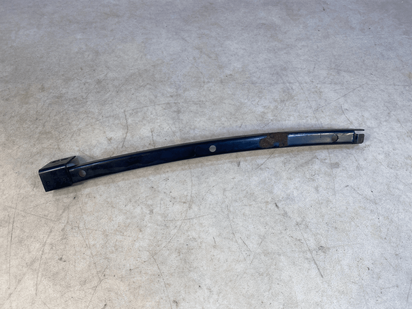 BMW GENUINE BMW 7 Series E23 Window Guide rail front Right Rear Door 51341850482