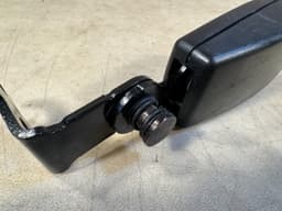 BMW BMW X5 E70 LCI E70 X6 E71 E72 Lower strap rear Belt Lock Left Right 72117171197 — thumbnail 9