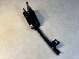 BMW GENUINE BMW 7 Series E23 Window Guide rear rail For RIGHT Front Door 51321848682 — thumbnail 5