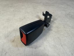 BMW BMW X5 E70 LCI E70 X6 E71 E72 Lower strap rear Belt Lock Left Right 72117171197 — thumbnail 1