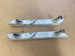BMW GENUINE BMW X5 E70 X6 E71 E72 Front Bumper Reflector Left&Right SET — thumbnail 9