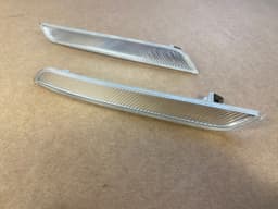 BMW GENUINE BMW X5 E70 X6 E71 E72 Front Bumper Reflector Left&Right SET — thumbnail 10
