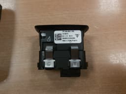 PORSCHE GENUINE PORSCHE 911 991 WINDOW CONTROL SWITCH BUTTON WITH TRIM COVER — thumbnail 3