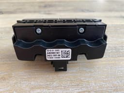 MERCEDES-BENZ Mercedes G class W463 GENUINE LOW RANGE Buttons in the center console — thumbnail 6