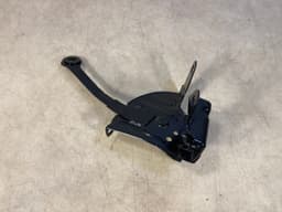 BMW Genuine BMW X5 E70 F15 F85 Catch bracket left 52207314647 — thumbnail 2