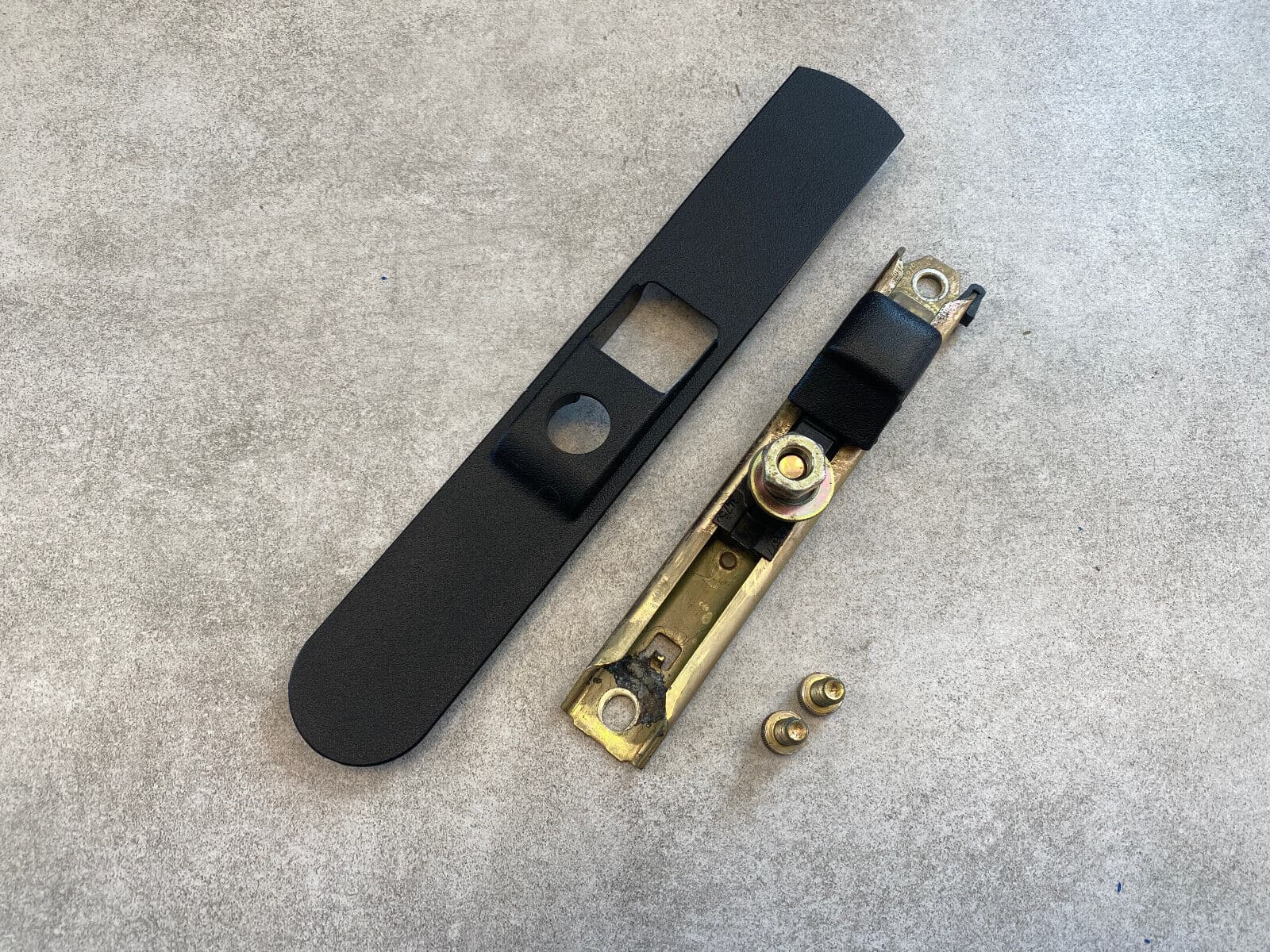 MERCEDES-BENZ Mercedes G class W463 OEM Front/Rear RH/LH SEAT BELT Adjuster Height Track 02-12