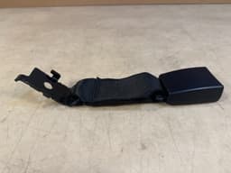 BMW BMW X5 E70 LCI E70 REAR CENTER BLACK SEAT LOWER BELT LOCK 52204185747 — thumbnail 6