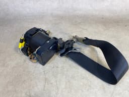 MERCEDES-BENZ Mercedes G class W463 Genuine Rear Right SEAT BELT 2001-2012 Year — thumbnail 7