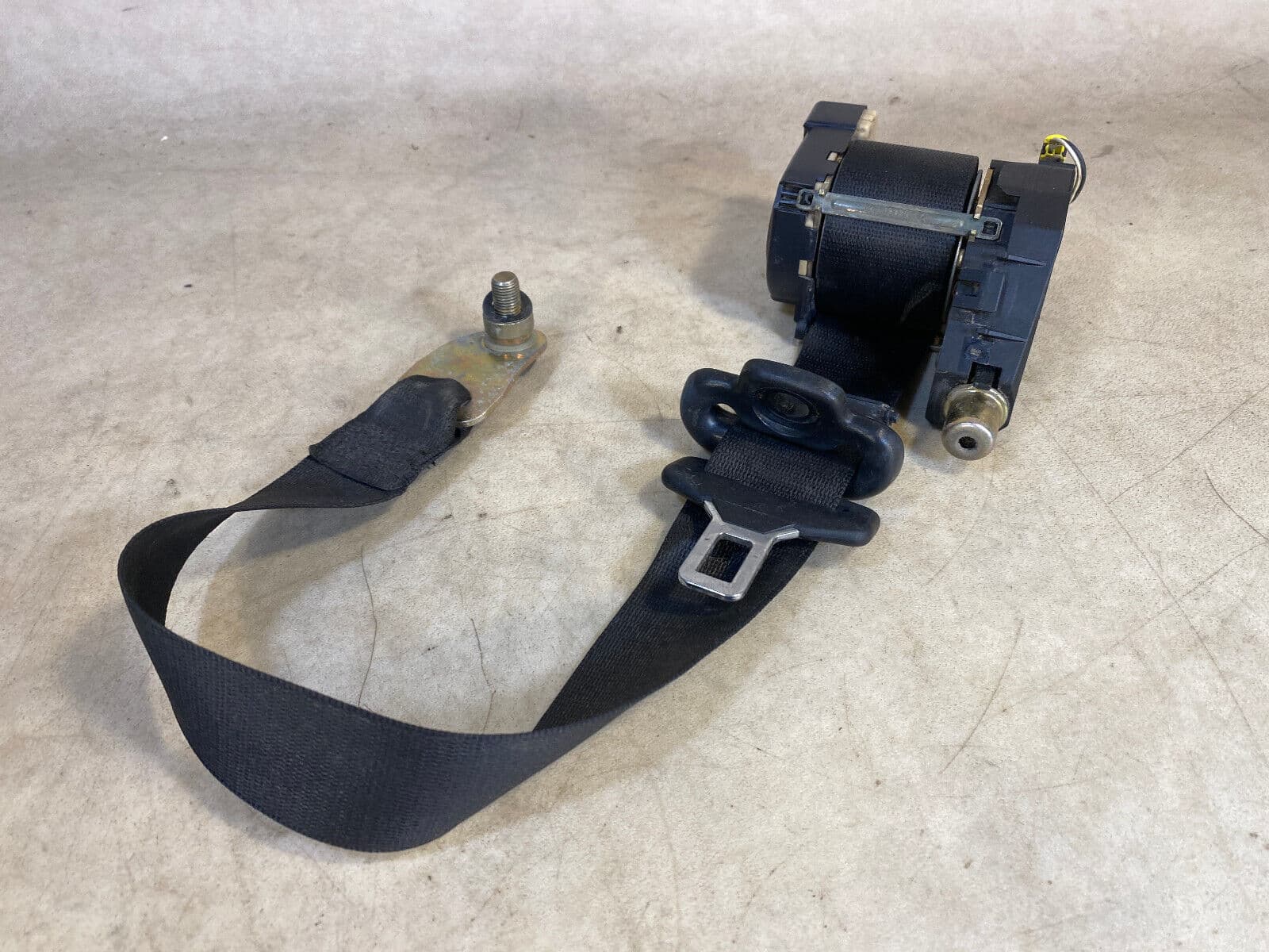 MERCEDES-BENZ Mercedes G class W463 Genuine Rear Right SEAT BELT 2001-2012 Year