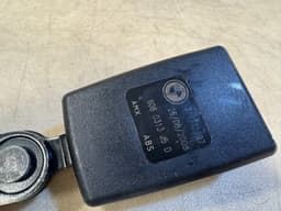 BMW BMW X5 E70 LCI E70 X6 E71 E72 Lower strap rear Belt Lock Left Right 72117171197 — thumbnail 8