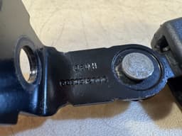 BMW BMW X5 E70 LCI E70 X6 E71 E72 Lower strap rear Belt Lock Left Right 72117171197 — thumbnail 7