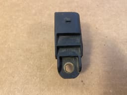 BMW GENUINE BMW X5 E70 E70 LCI X6 E71 Camshaft position sensor 13627792256 — thumbnail 6