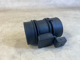 MERCEDES-BENZ Mercedes ML G class W163 W463 4.0 CDI Genuine Mass Air Flow Sensor A0000941748 — thumbnail 3