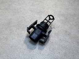 MERCEDES-BENZ Mercedes G class W463 Genuine Intake Temperature Sensor A0005422818 — thumbnail 6