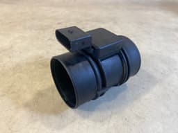 MERCEDES-BENZ Mercedes ML G class W163 W463 4.0 CDI Genuine Mass Air Flow Sensor A0000941748 — thumbnail 1