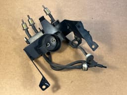 MERCEDES-BENZ Mercedes G class W463 CDI 4.0cdi Vacuum Valve Bracket Tubes Line Filter Solenoid — thumbnail 7