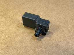 BMW GENUINE BMW 5 F10 X5 F15 E70 X6 E71 Fuel injection system-ressure sensor — thumbnail 9