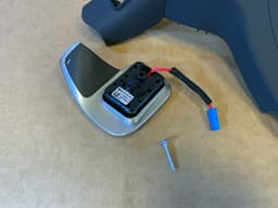 BMW BMW 5 6 F06 F07 F10 F11 F12 F13 GENUINE M Steering Wheel Shift Paddles SET — thumbnail 3