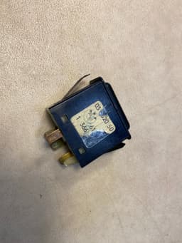 BMW GENUINE BMW 7 Series E23 Switch Windshield Heating Heater 61311366902 — thumbnail 6