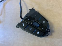 BMW BMW 5 6 X3 X4 G30 G31 G32 G01 G02 M Steering Wheel FACELIFT BUTTONS — thumbnail 5