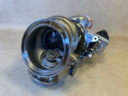BMW BMW 5 7 X5 X7 G30 G11 G12 G05 G07 GENUINE NEW Turbo Charger 5.0i — thumbnail 8