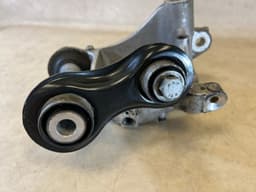 BMW BMW M5 E39 Genuine Rear Wheel Left Hub Carrier 33322282061 — thumbnail 7